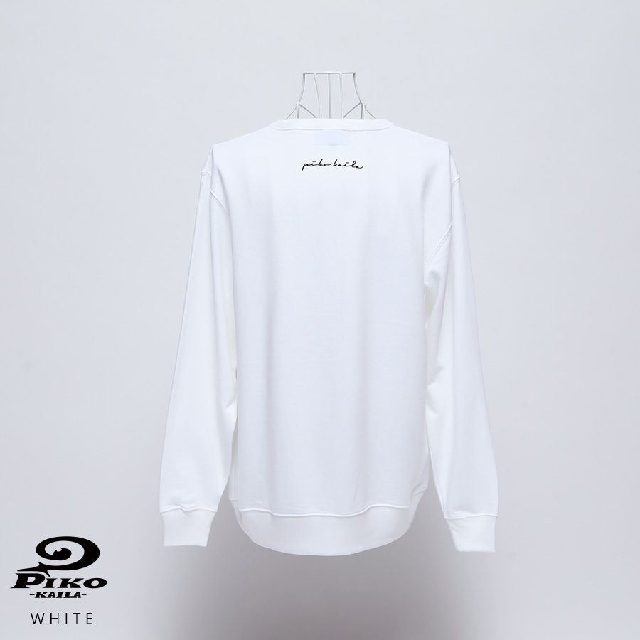 岸明日香×PIKO KAILAコラボトレーナー